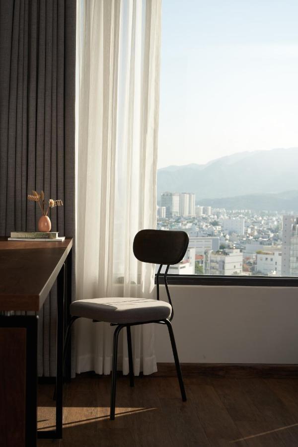 Em Oi Boutique Hotel На Транг Екстериор снимка