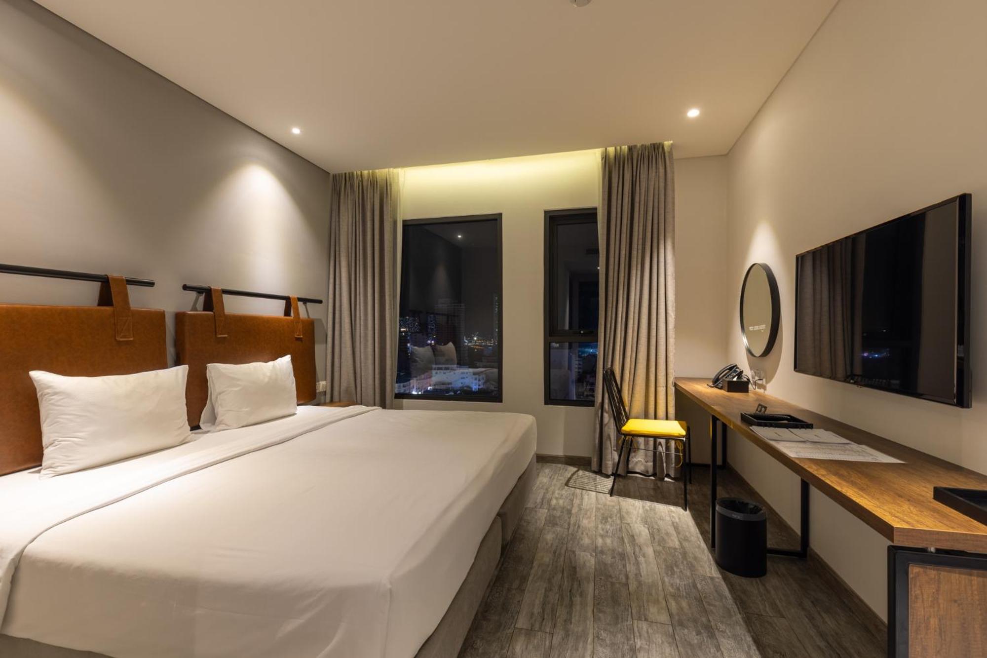 Em Oi Boutique Hotel На Транг Екстериор снимка